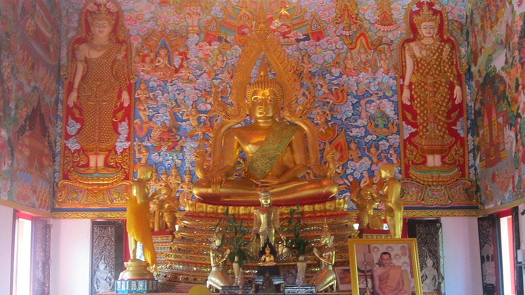 Wat Salak Phet - Destinations